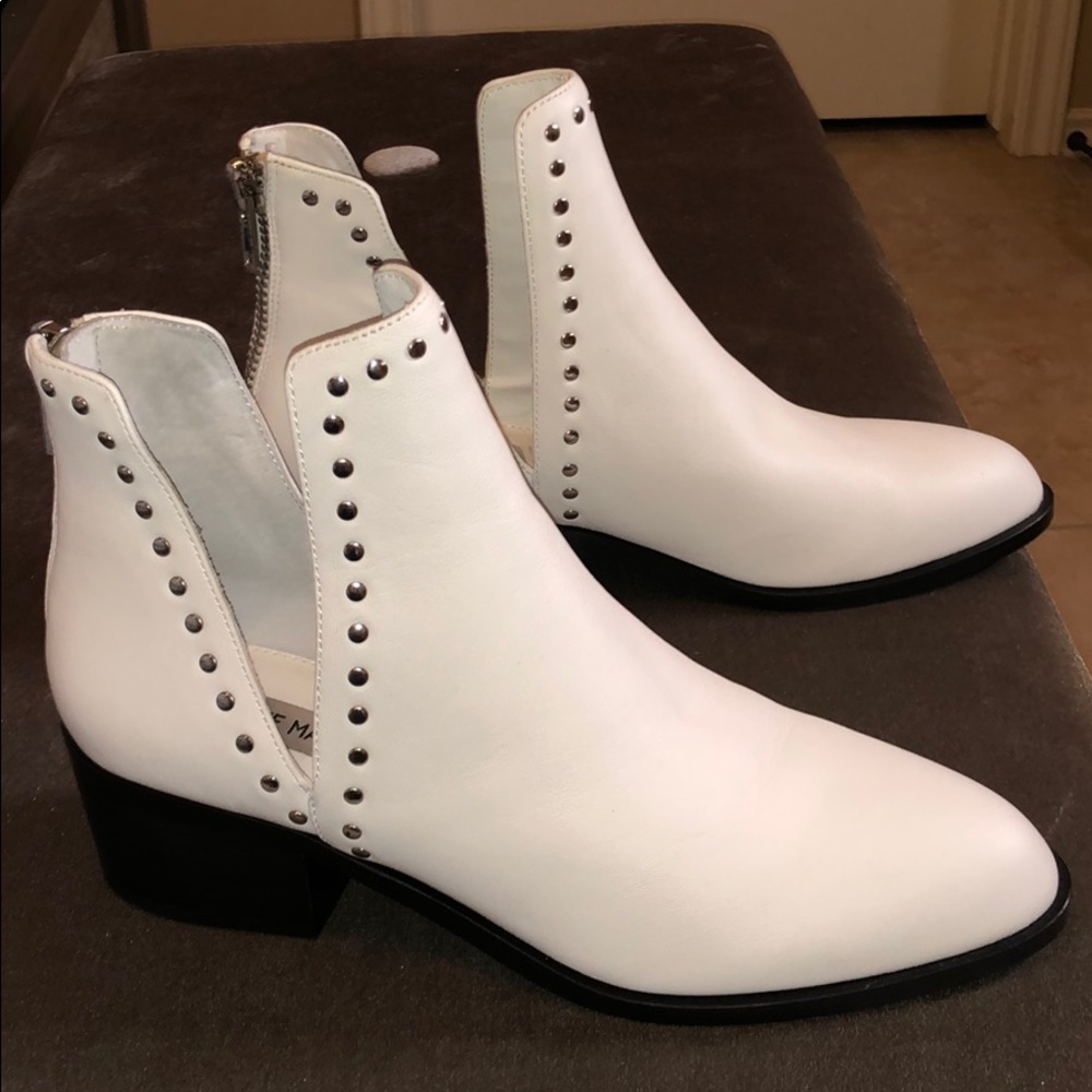 NEW Steve Madden Booties